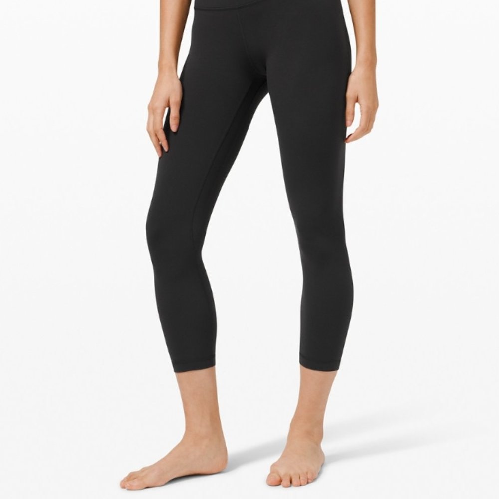 NWT Black 6 - Lululemon Align Crop 23"